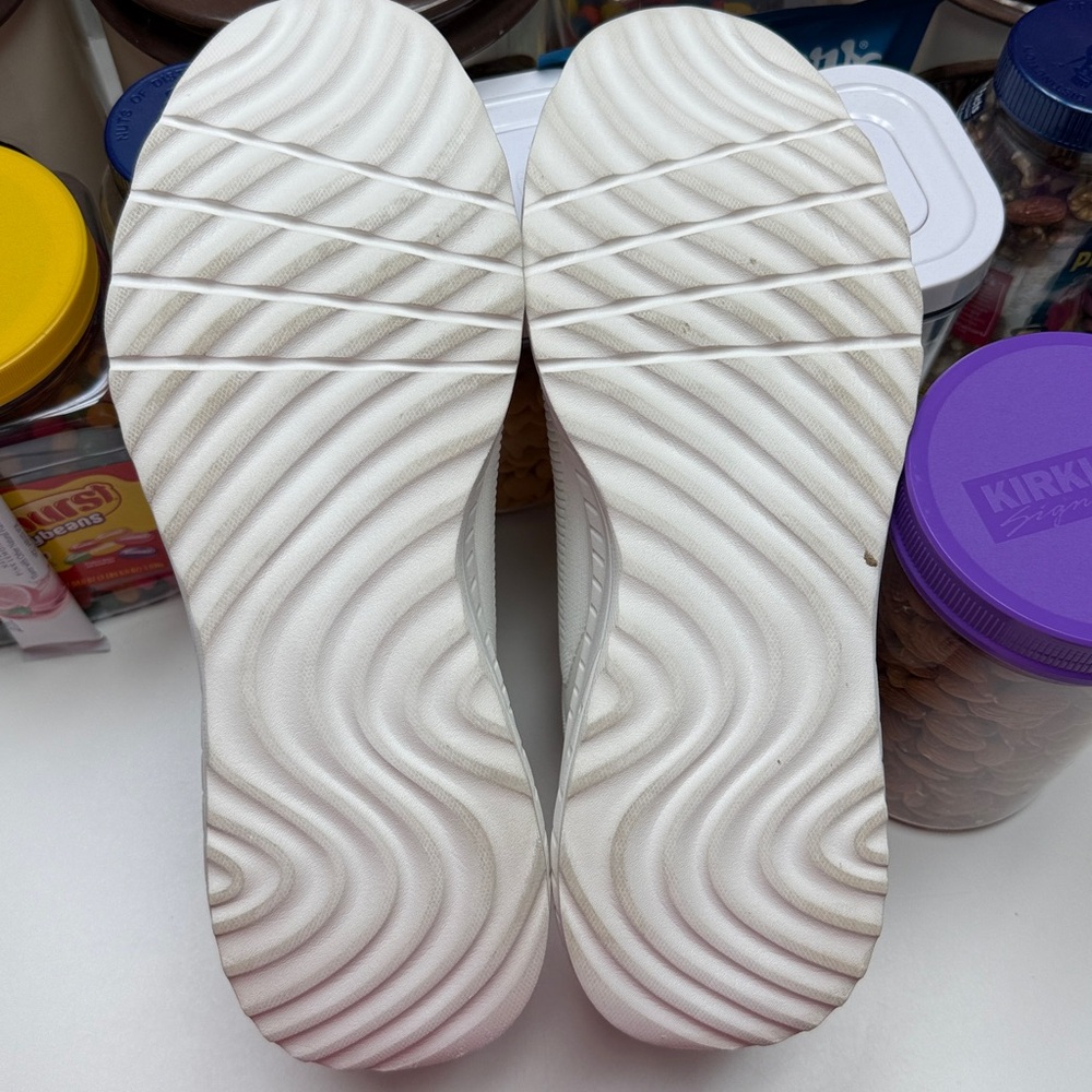 SLIP INS Skechers BOBS White Athletic Shoes - Picture 8 of 8